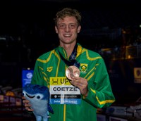 Coetzé storms to South Africa’s first world champs medal in Doha